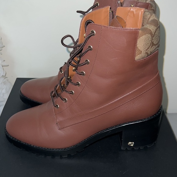 Coach walnut color boot - Picture 6 of 8